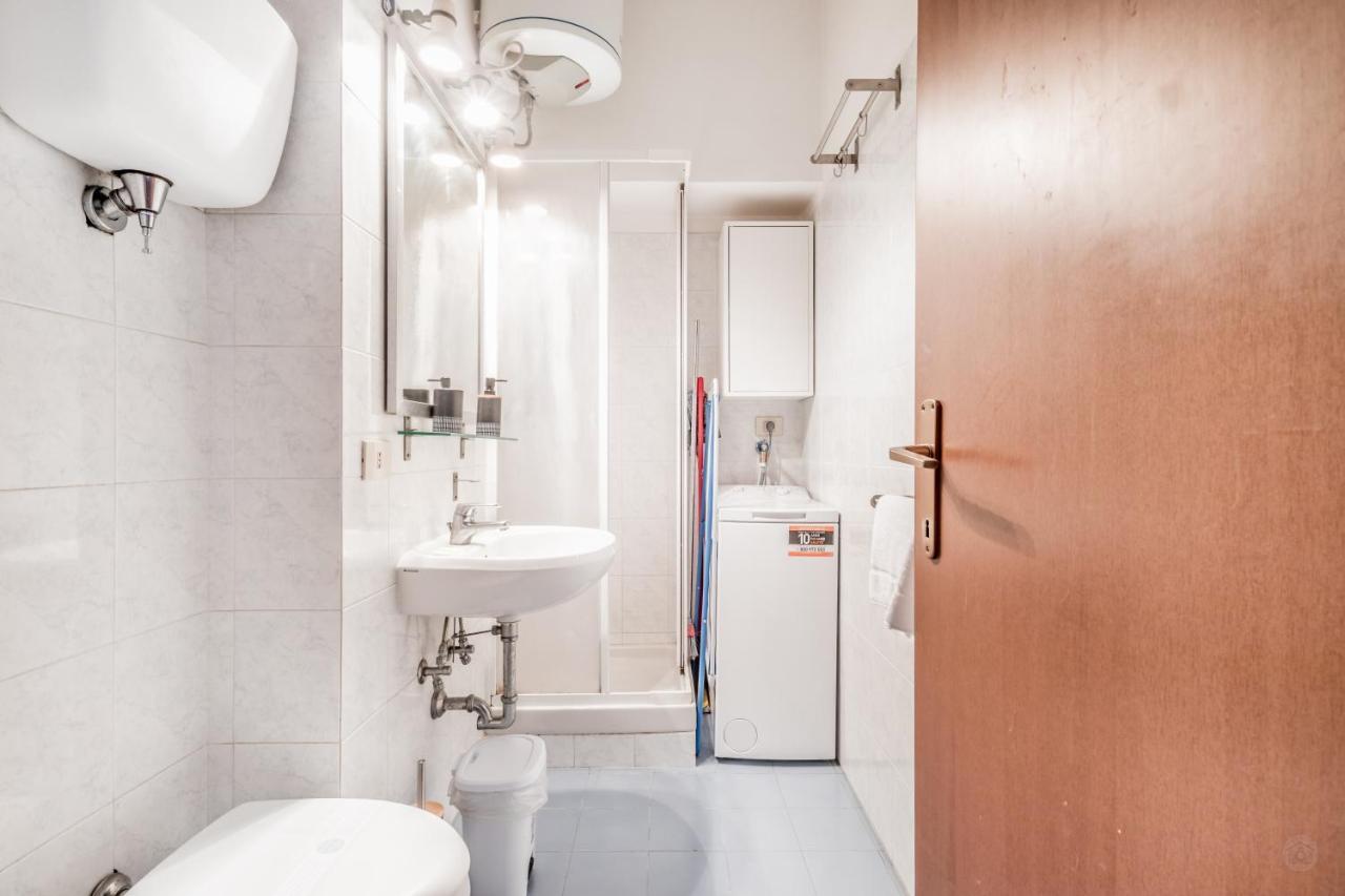 The Beauty Of Vatican Apartment Rome